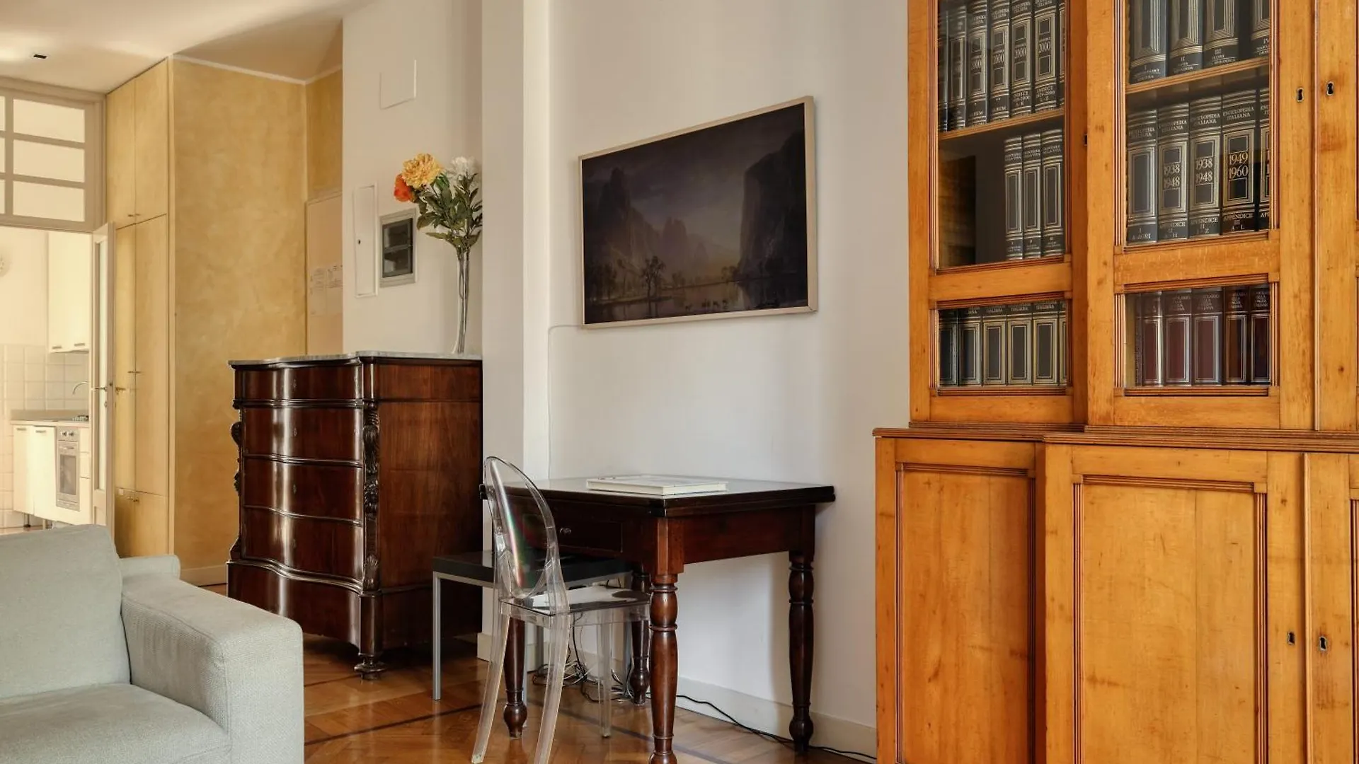 Joivy Warm & Airy Flat Near The City Centre ميلان شقة