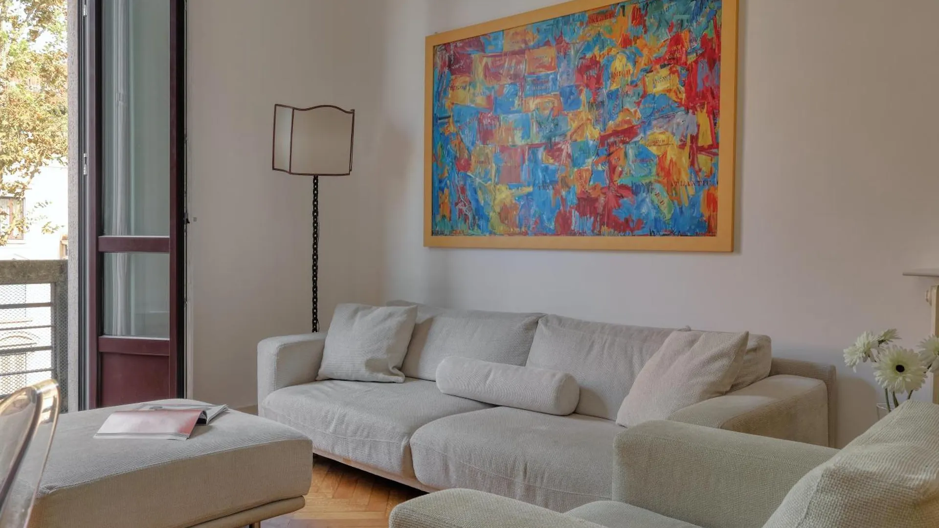アパート Joivy Warm & Airy Flat Near The City Centre ミラノ