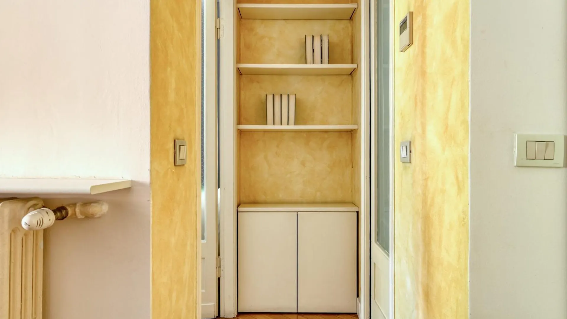 アパート Joivy Warm & Airy Flat Near The City Centre ミラノ イタリア